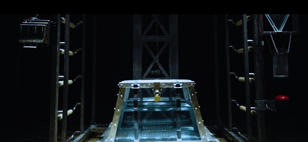 男子邀你开启《重返难天门》倒计时瓦利棋牌这次是真的【玩命了】!邓(图1) 男子邀你开启《重返难天门》倒计时瓦利棋牌这次是真的【玩命了】!邓(图1)